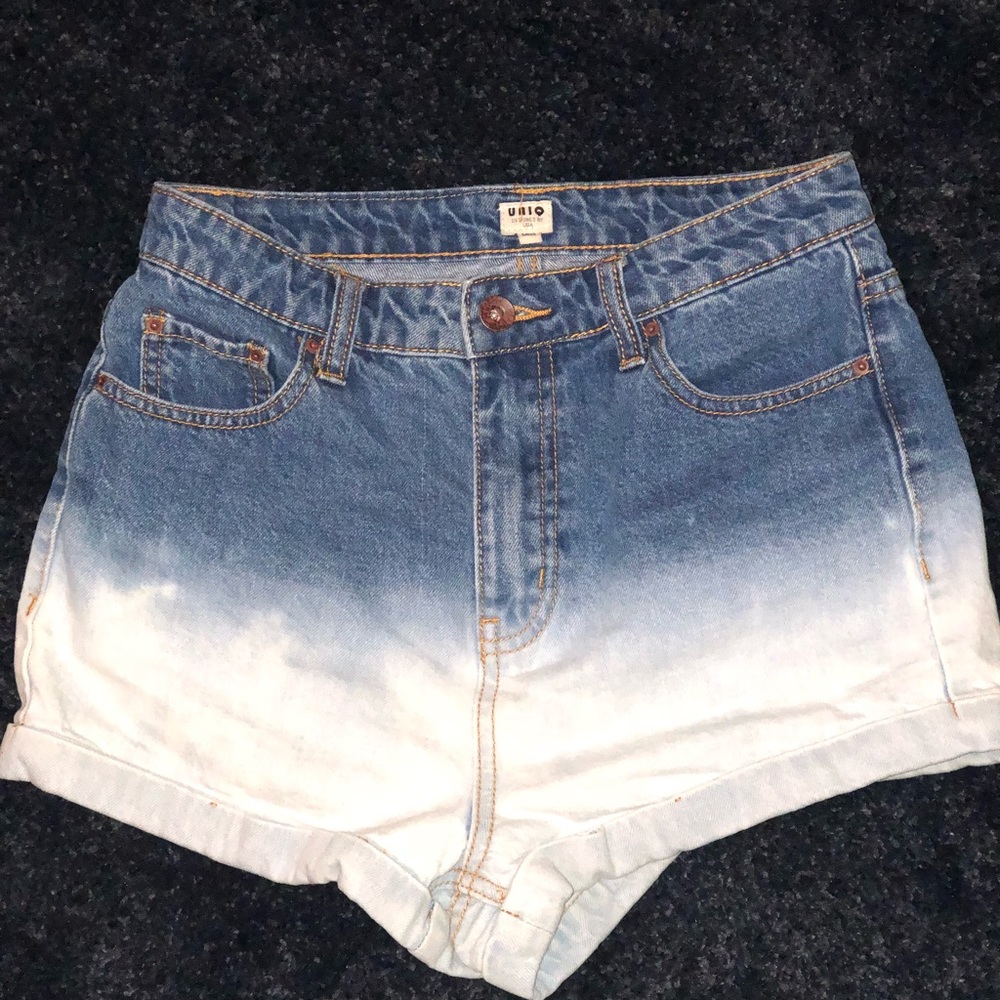 High waisted Faded Shorts!